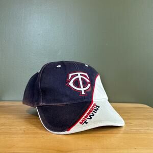 Vintage Minnesota Twins MLB Baseball Navy White Strapback Hat